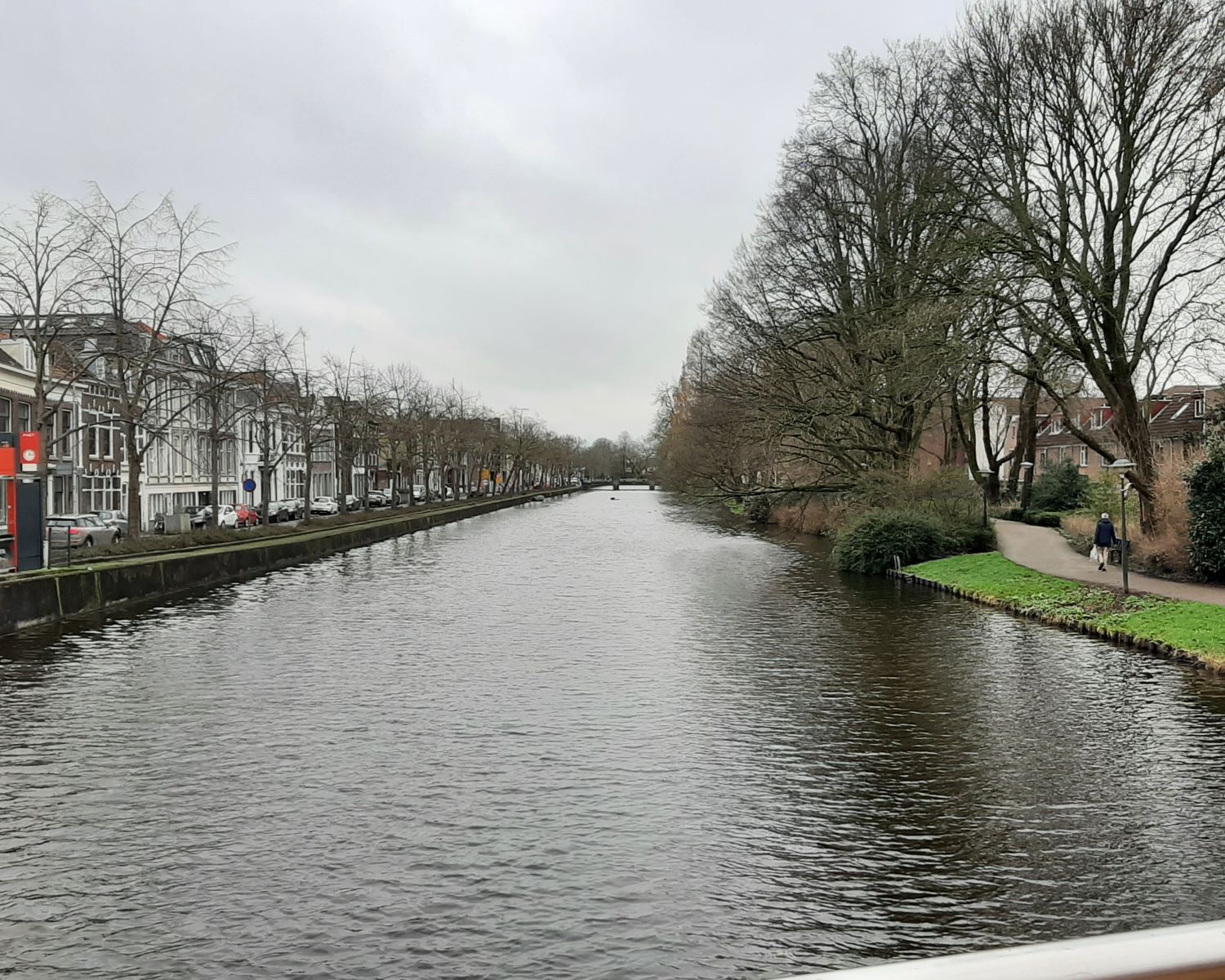 Canal through Gouda