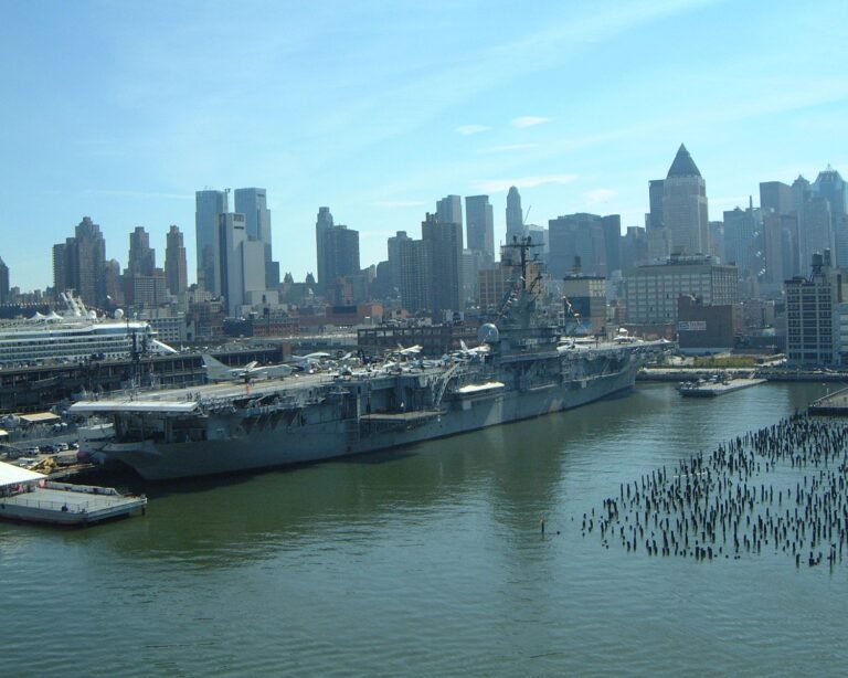Manhattan Docks