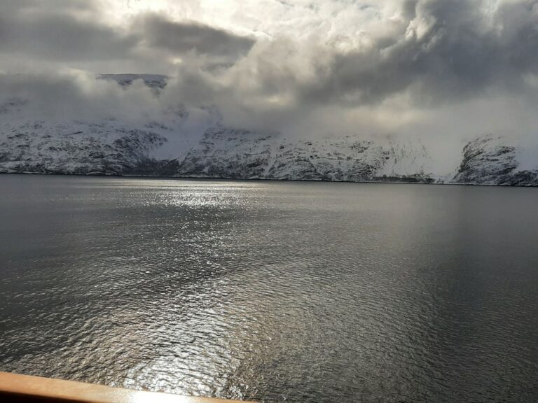 Dramatic Views Arriving at Alta