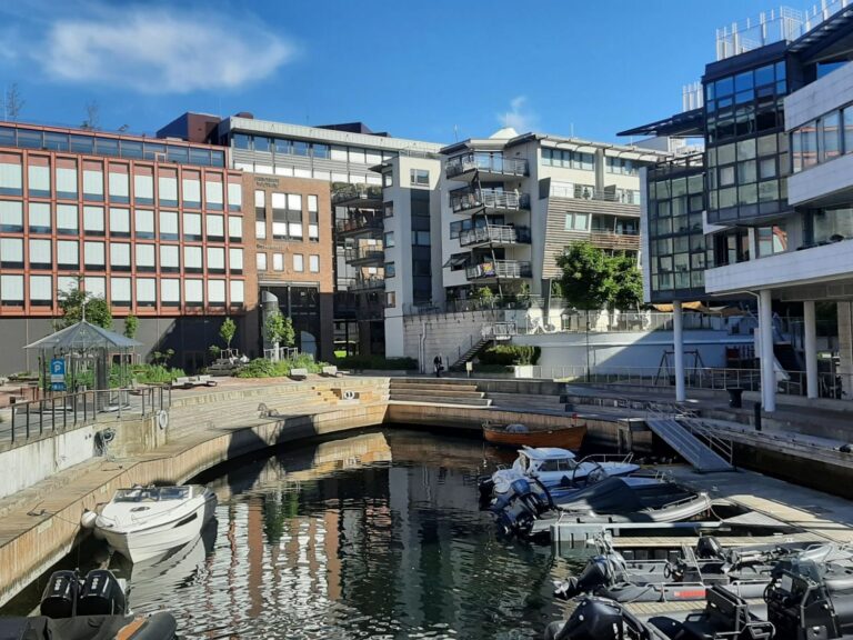 Marina style area to walk through