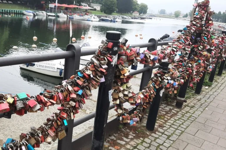 `Love Locks' on the riverside