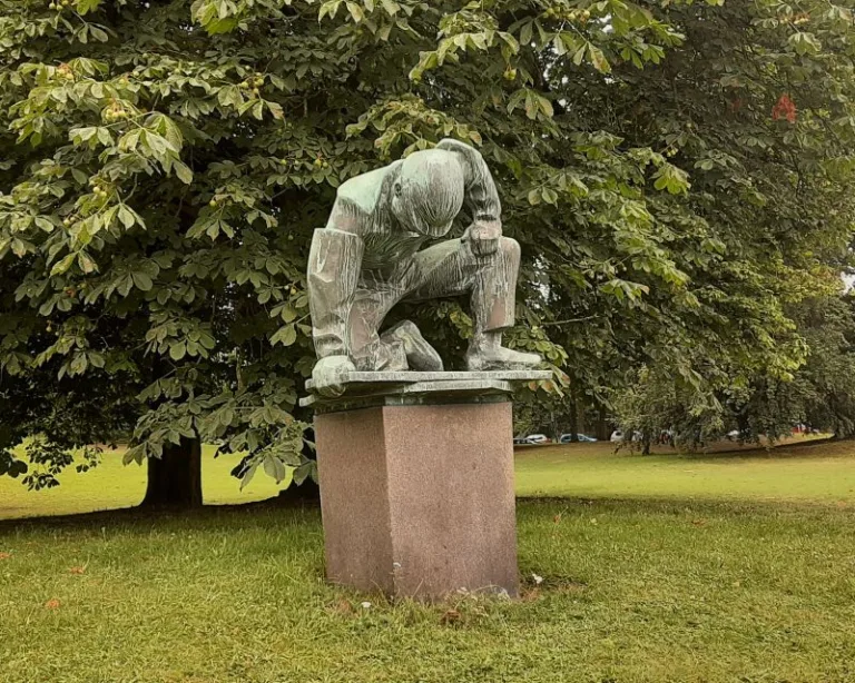 Monument for the Shipyard Workers