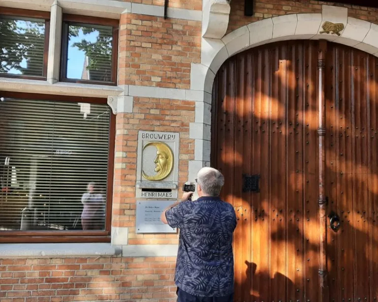 Outside the De Halve Maan Brewer