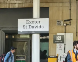 Changing trains here