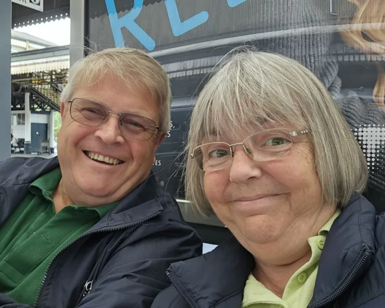 Ken and Lindsey travelling