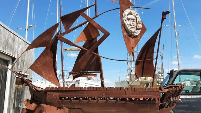 Model of La Victoire
